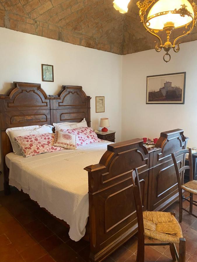 Torre Colombaia Guest House Salsomaggiore Terme Exterior foto