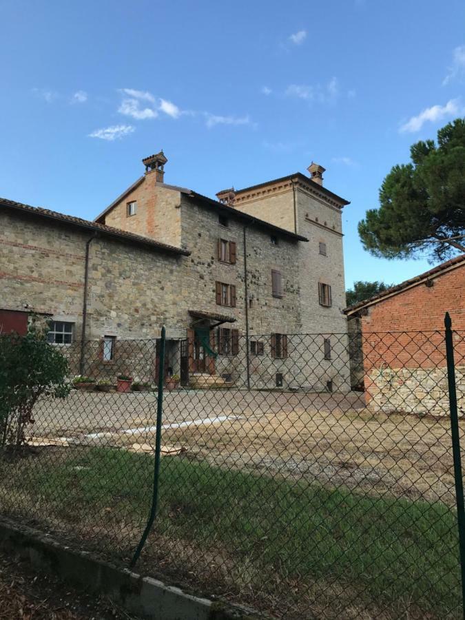 Torre Colombaia Guest House Salsomaggiore Terme Exterior foto